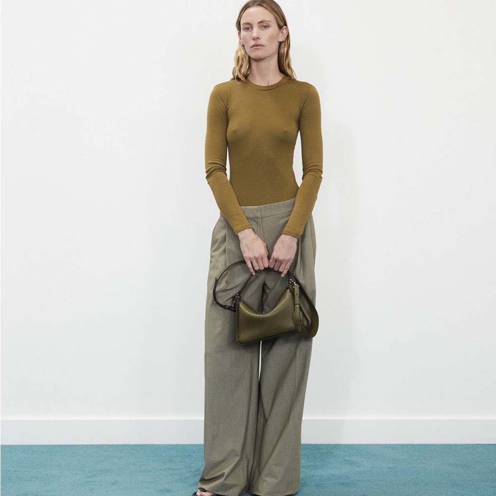 The Horse Clementine Bag in Olive - Picture 12 of 12